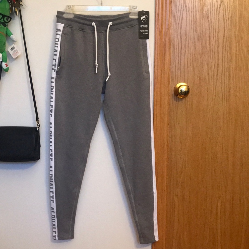 Alphalete Womens Statement Jogger Small Gray